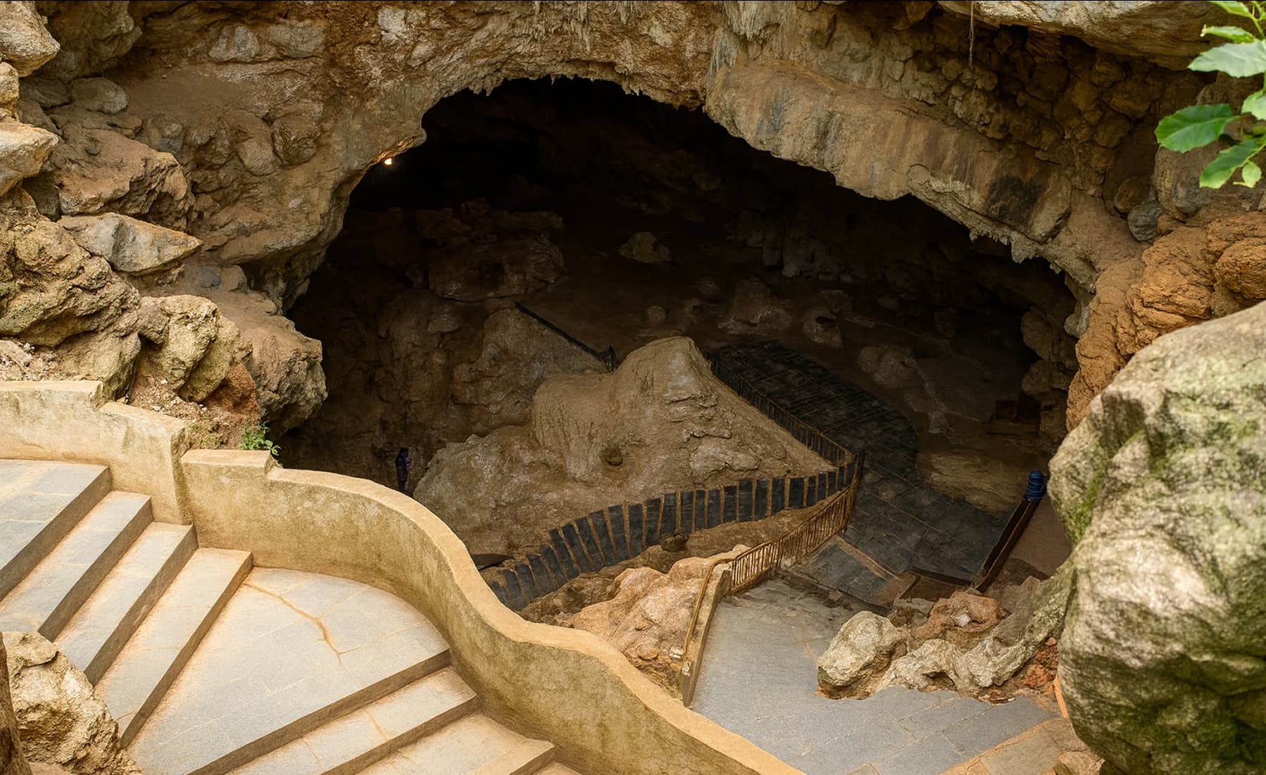 Borra caves 