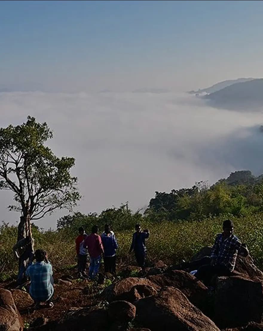Lambasingi trek